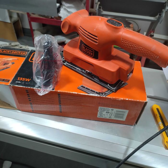 Lixadeira Black&decker