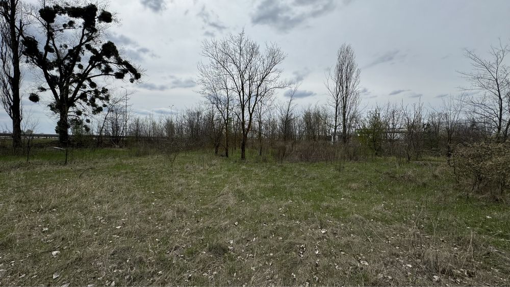 Продам земельный участок 61 сотка