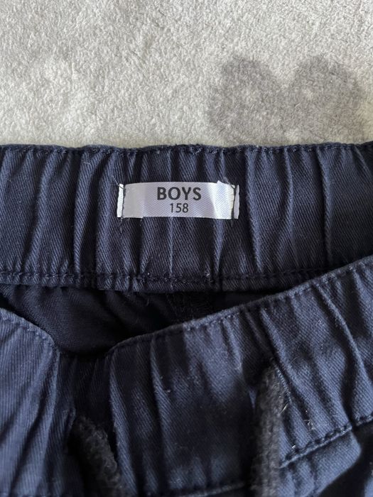 Spodnie jeansowe chłopięce 158cm