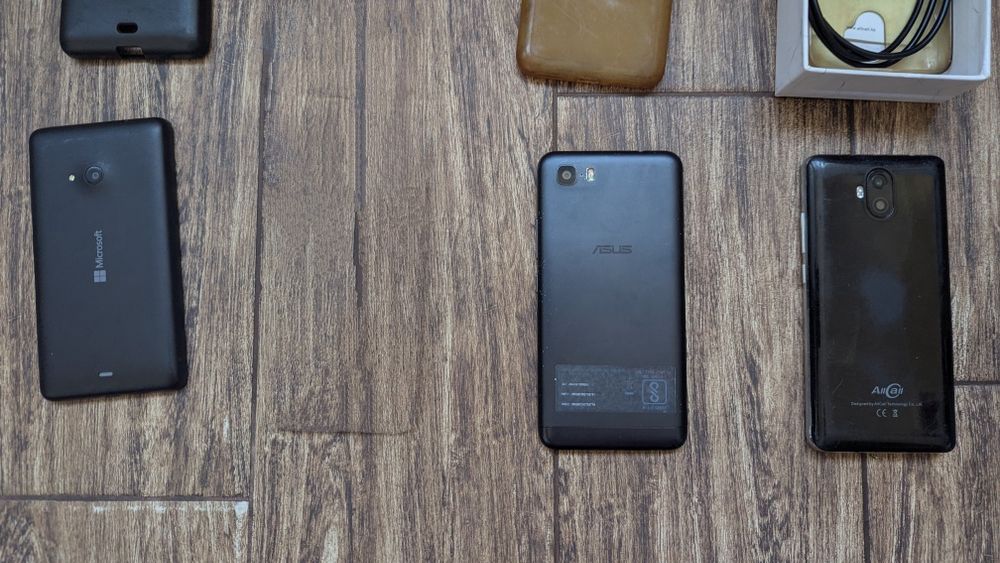 Лот телефони Asus Microsoft Lumia AllCall робочі