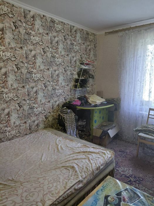 Продам квартиру в Гончарівську