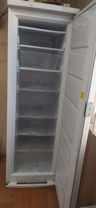 Морозильна камера Westfrost wd 285f