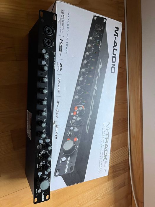 Studyjny interfejs M-audio M-track Eight