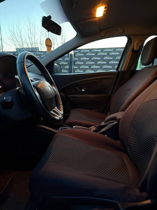 Renault Megane 3. Рестайлинг.1.5 дизель. Автомат.