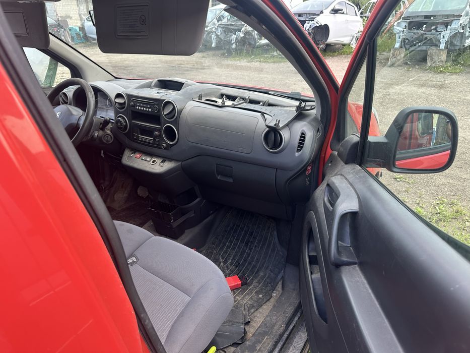 Розборка Пежо Peugeot partner elektro