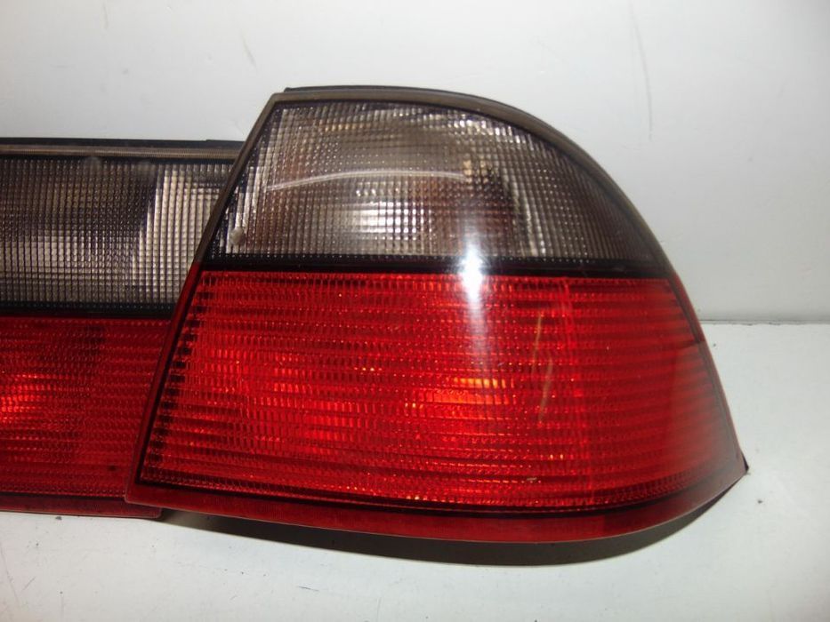 Saab farolins tras