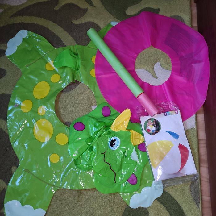 2 круга, мяч,брызгалка  Intex, bestway.цена за всё