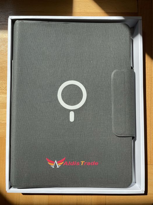 Artic magnetyczna ladowarka bezprzewodowa A4 notes teczka