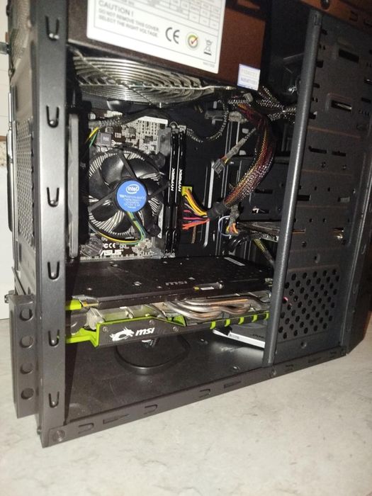 PC acabado de montar