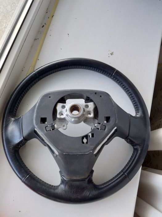 Руль Тойота  Королла Toyota Corolla e150