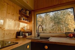 Domek z jacuzzi i sauną na Roztoczu- cisza, natura, relaks
