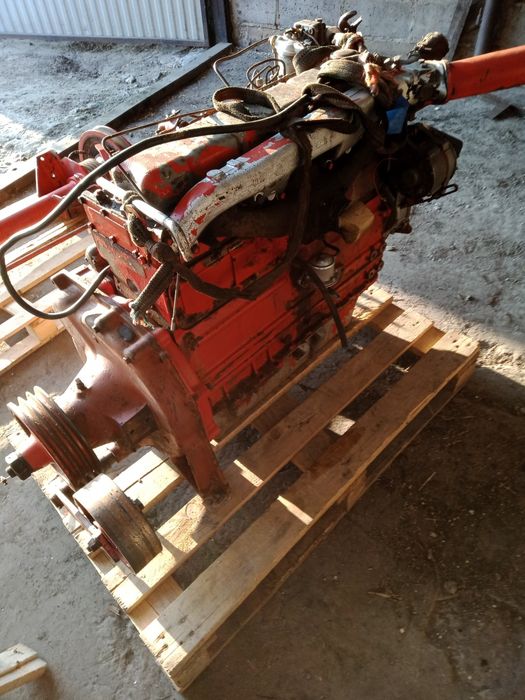 Silnik do kombajna Massey Ferguson 520 części