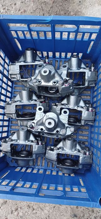 Мерседес Розборка 190 124 202 210 211 212 Радіатор разборка