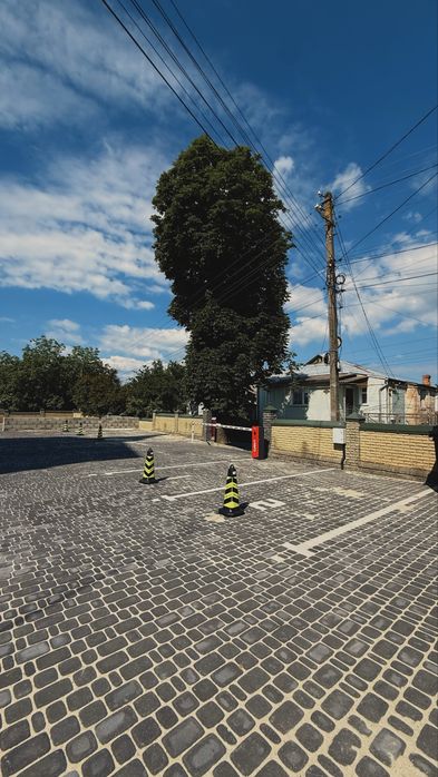 Оренда Офісу в БЦ D-LUX DOWNTOWN вул.Героїв Небесної сотні 24