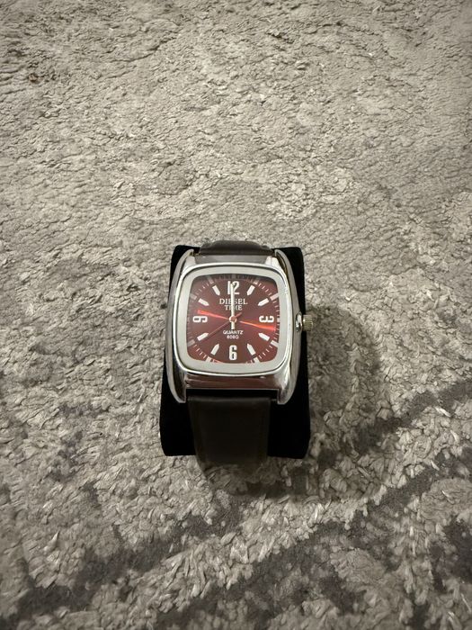 Часы Diesel. Золотая классика. Оригинал.