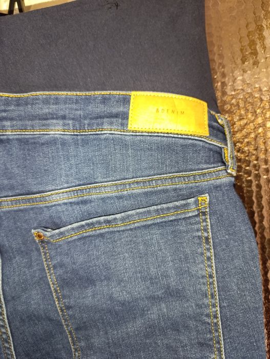 Продам джинси для вагітних