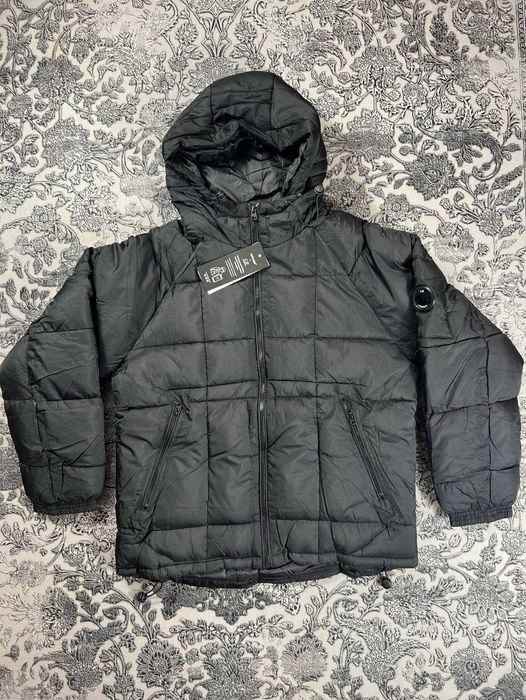 Пухан C.P Company D.D Shell