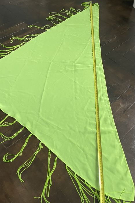 Chustko-apaszka z frędzlami