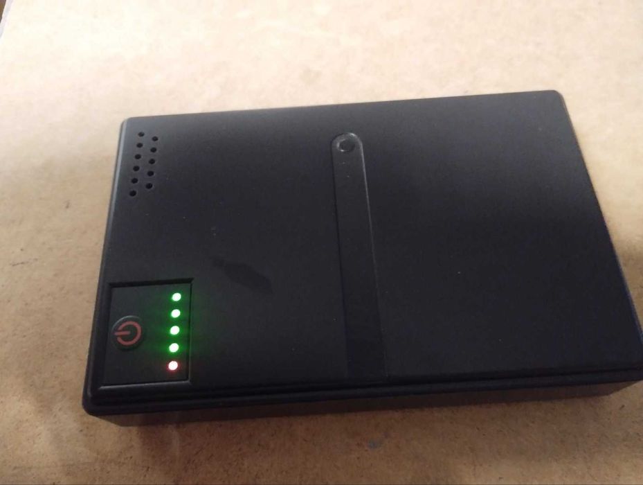 Міні UPS, ДБЖ для роутера DC1018L. 18 Вт, змінні батареї