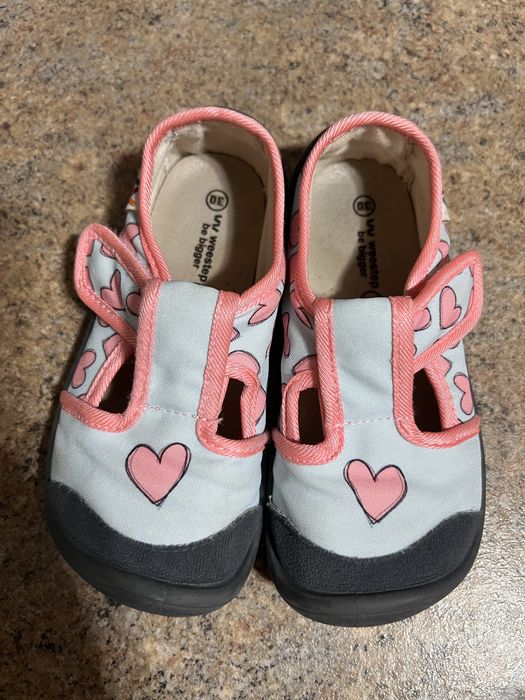 Продам дитячі тапочки у садочок /дім Weestep 30 розмір