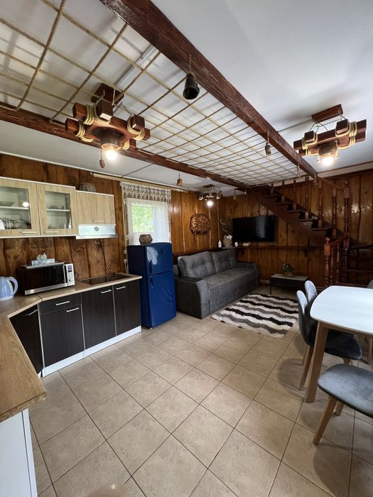 « Будиночок Гуцула » у Яремче