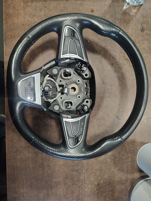 Renault Koleos II 2 INITIALE kierownica