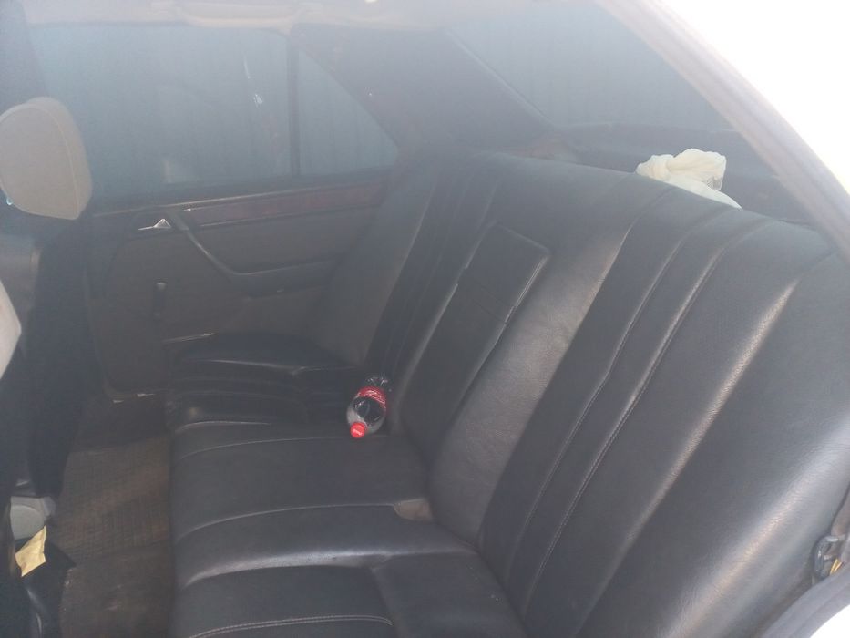 Мерседес w124 e260