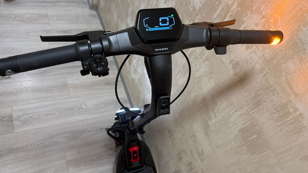 SEGWAY Ninebot ZT3 Pro E