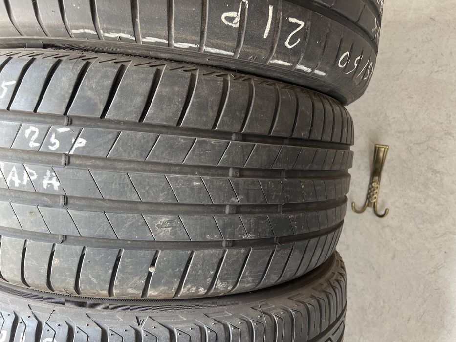 Шини з європи R 17 235/45 25рік Firestone