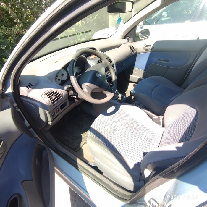 Peugeot 206 1.4 HDI 2002 r