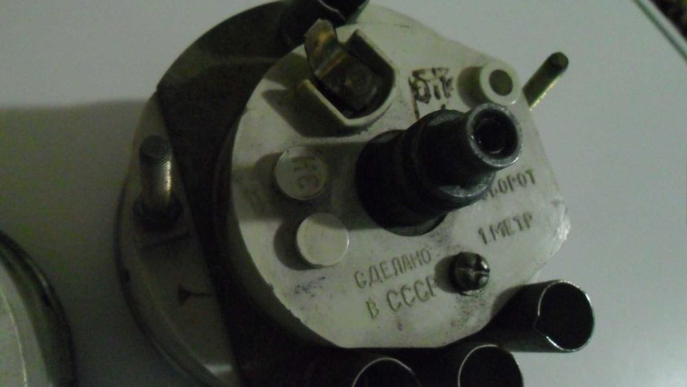 Прибори ВАЗ 2105 2104