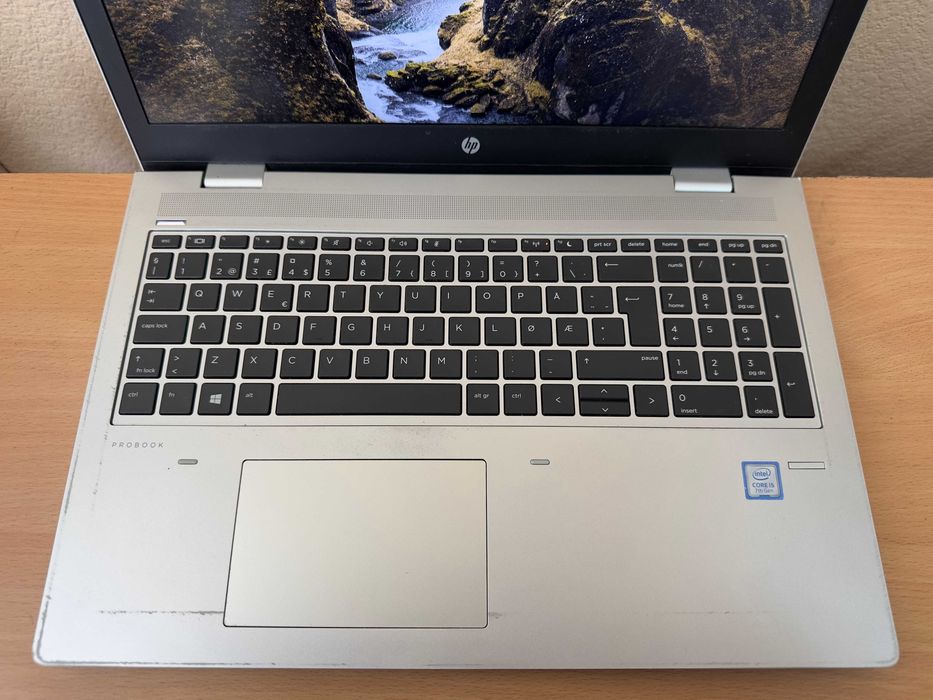 HP ProBook 650 G4 15.6"FHD/IPS i5-7300U/8Gb DDR4/Intel HD