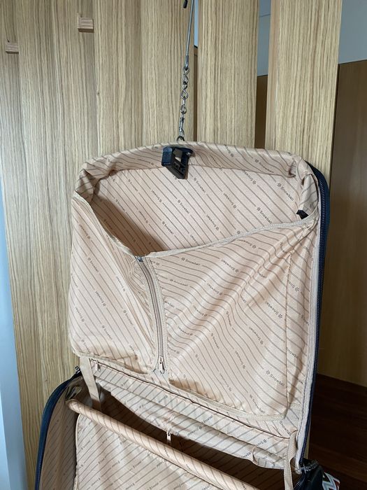 Porta fatos marca Snowball