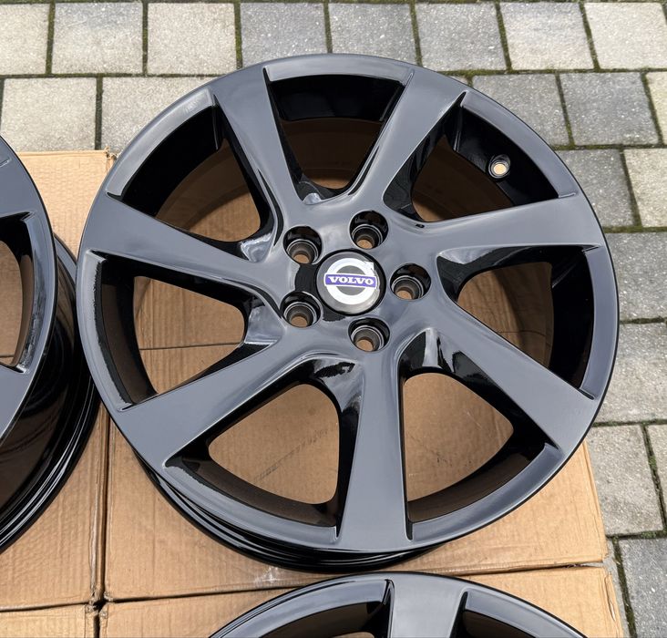 Oryginalne felgi Volvo 5x108 17” S40 S60 S80 V70 V40 V60
