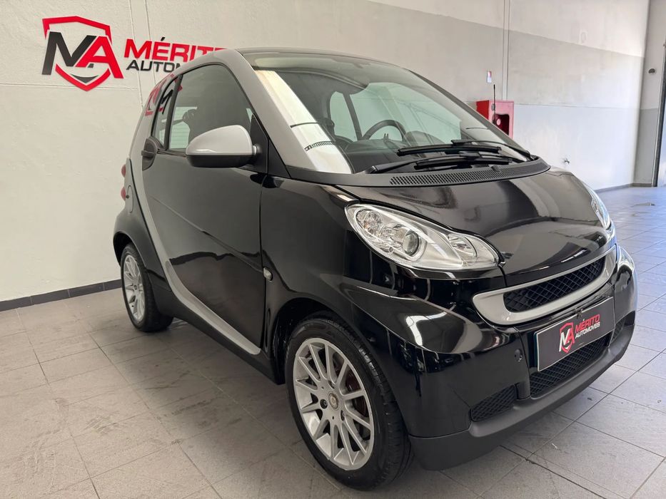 Smart ForTwo Coupé 0.8 cdi Passion 45 foto 2