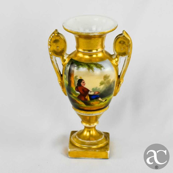 Jarra / Urna / Ânfora em porcelana Francesa, estilo Império, séc. XIX
