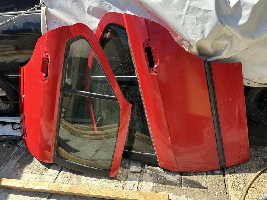 Запчасти BMW e36, задня дверка