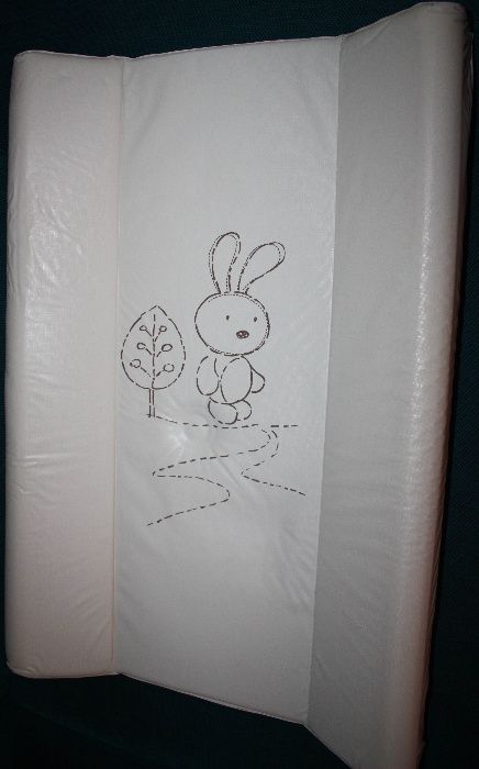 Łóżeczko drewniane + materac gryka - kokos 120x0,60m, przewijak