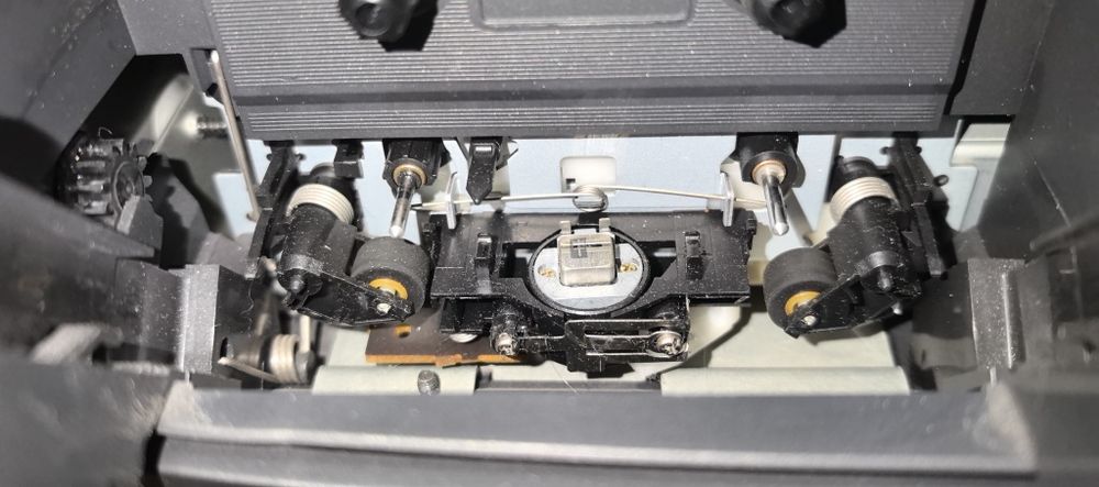 Комплект Aiwa NSX-D636/SX-FN636/пульт/6Ω