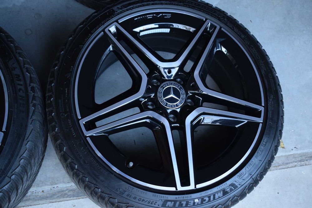 Mercedes CLA 35 AMG X117 X118 A W177 35  AMG MICHELIN MO
