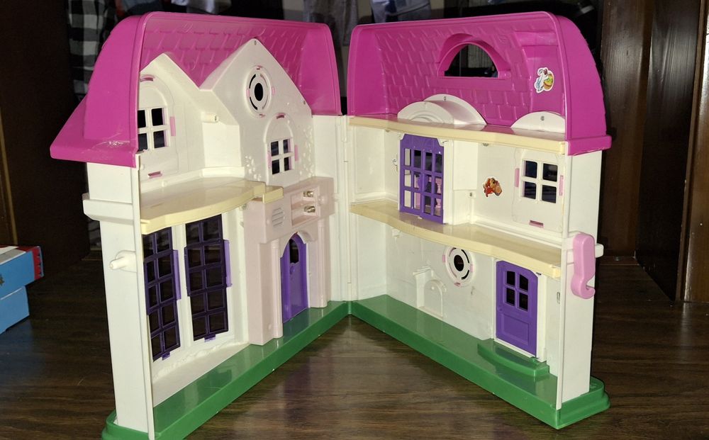 Іграшковий будинок, игрушечный дом