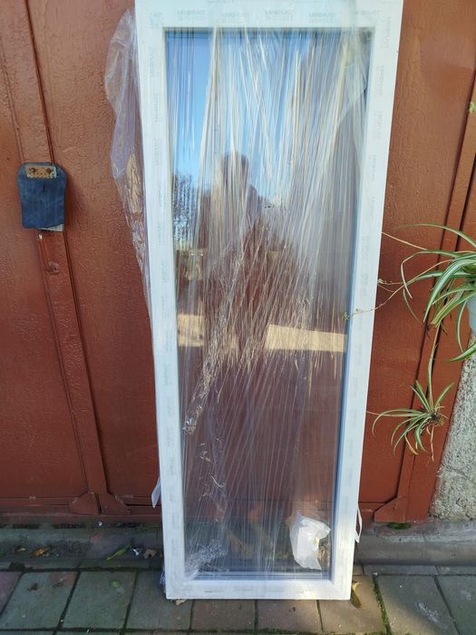 Вікно пластикове глухе