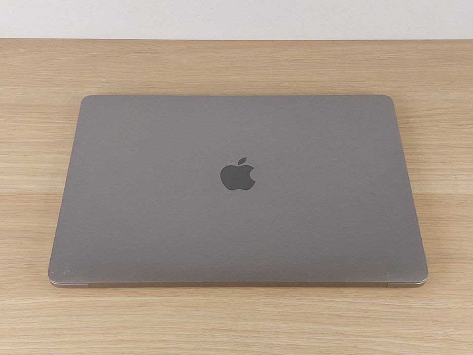 MacBook Air M1 2020 8GB 256GB 美品 おまけ付き Amazon.co.jp: 【整備済み品】 Apple MacBook Air M1 2020(13インチ