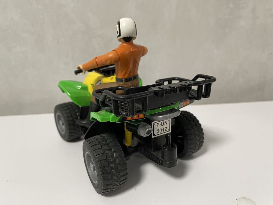 Квадроцикл Bruder с водителем