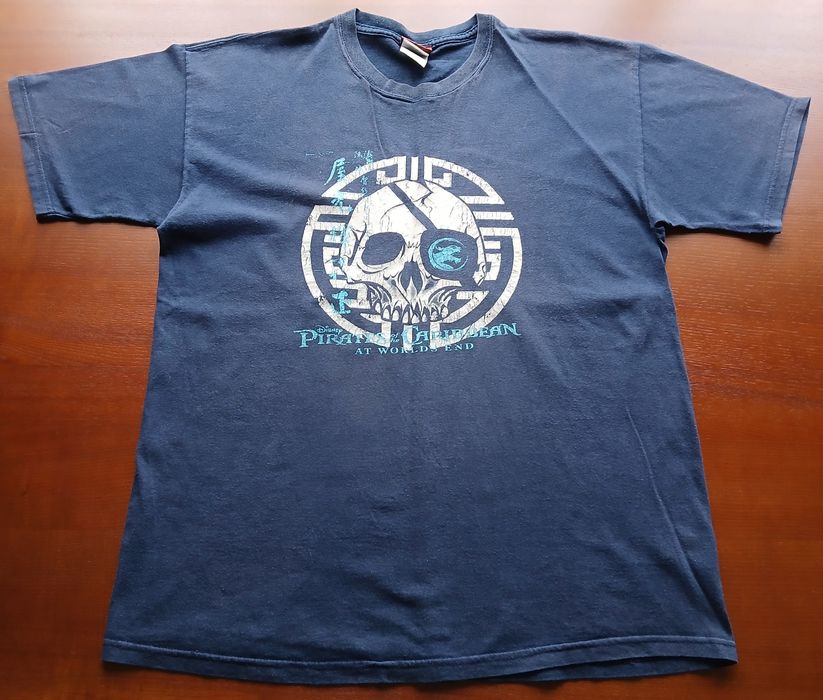 Vintage y2k мерч футболка фильм Pirates of the Caribbean 2007