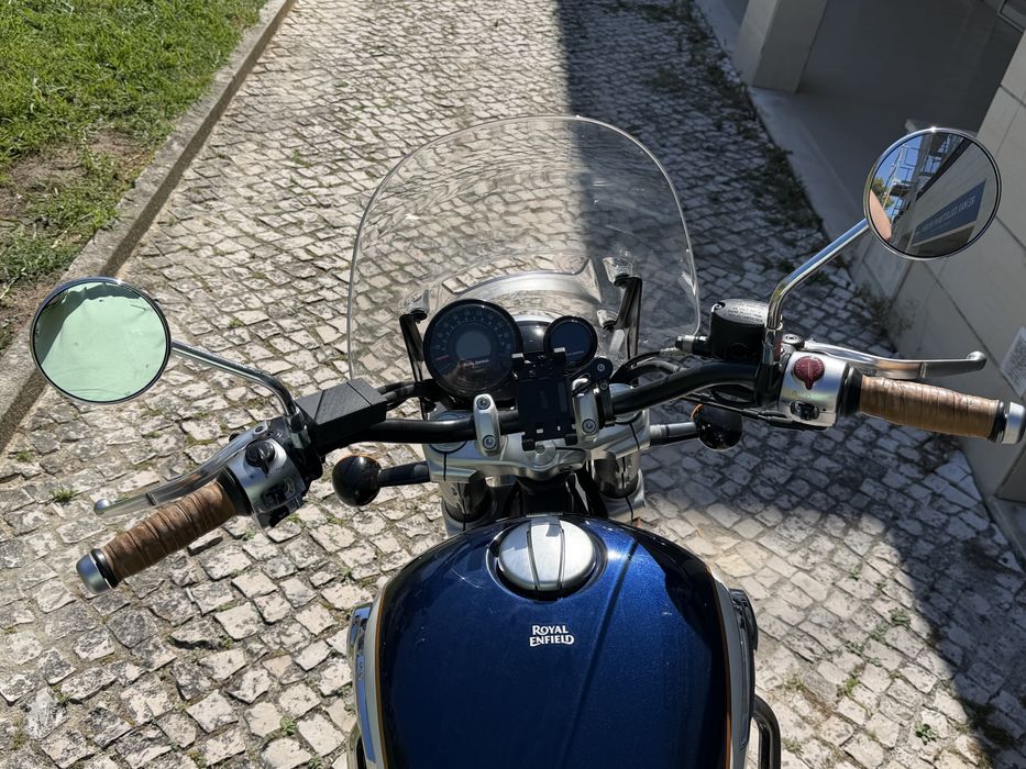 Royal Enfield Super Meteor 650 - 2023