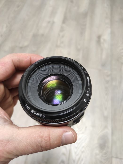 Об'єктив Canon EF 50mm