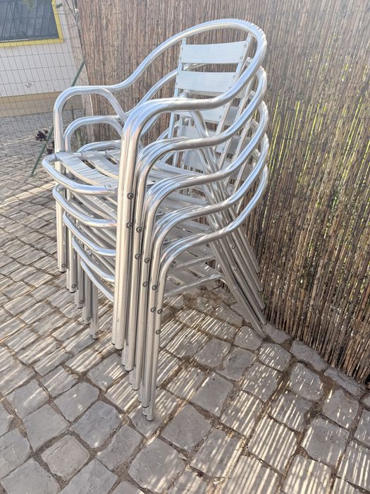 20 Cadeiras de Alumínio Empilháveis para Esplanada, Jardim ou Restaurante