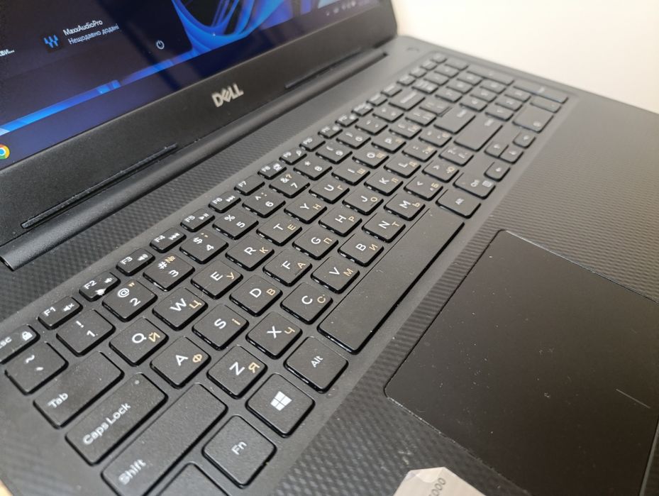 15'6 Сенсорний ноутбук Dell Inspiron/i3-1005G1/8GB DDR4/SSD+HDD