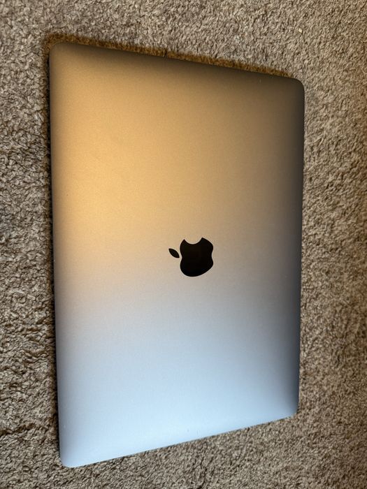 Macbook Pro 2019 toutch bar